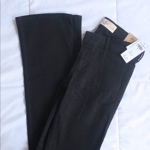 Hollister Boot Jeans NWT